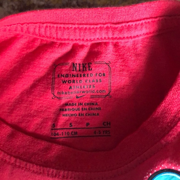 Nike tee - Picture 3 of 3